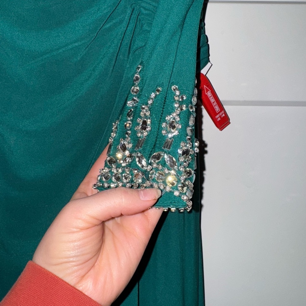 New ~ MAC DUGGAL 12231 
Green Beaded Cuff Drop Shoulder Faux Wrap Gown ~ 0 - Picture 6 of 11